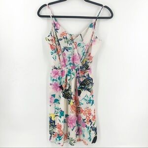 ✅ Yumi Kim Goddess fit flare white floral dress SIZE X-SMALL